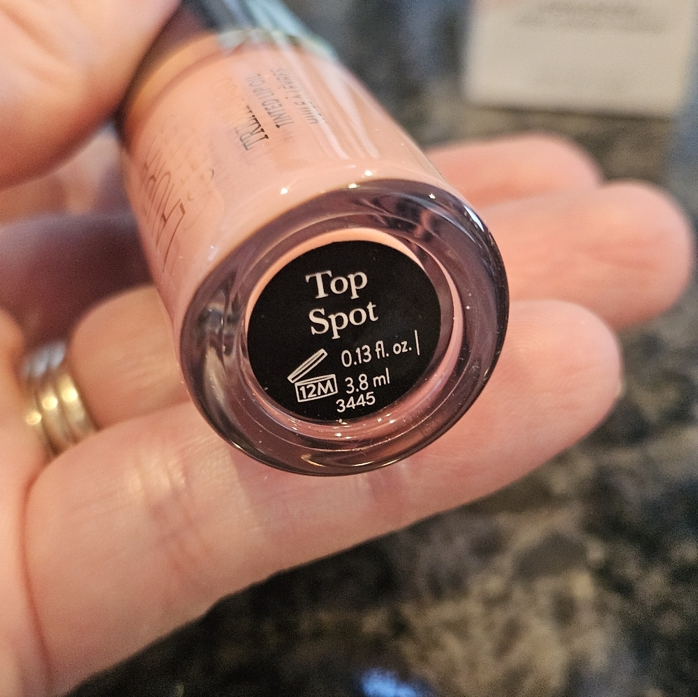 Laura Geller Tinted Lip Oil - Picture 3 of 15